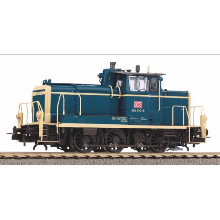 BR360 diesel loco bl / son beige 