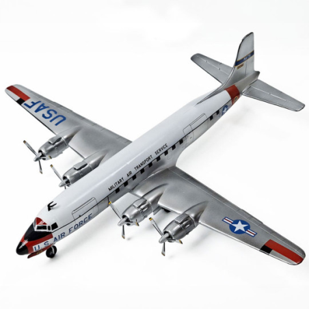 USAF C-118 Liftmaster 1:144 plastic airplane model Model kit 