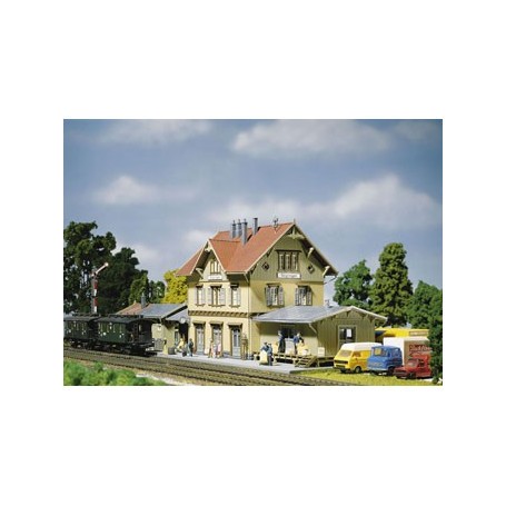 Station with discount G�glingen 