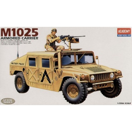 M1025 Hummer armoured carrier Model kit